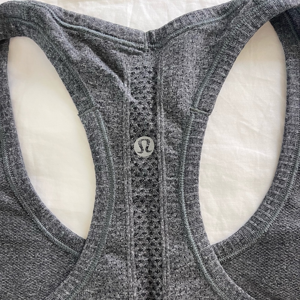 Lululemon Swiftly Tech Racerback - Picture 9 of 10